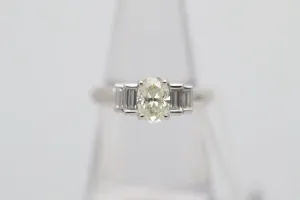 1.04 Carat Oval Diamond Platinum Engagement Ring