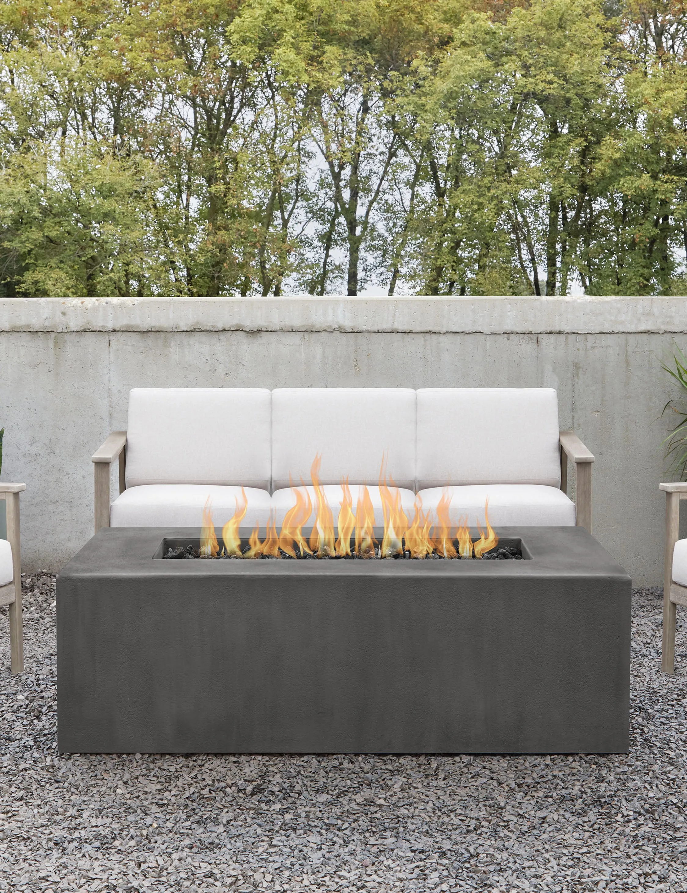 Auberon Fire Table