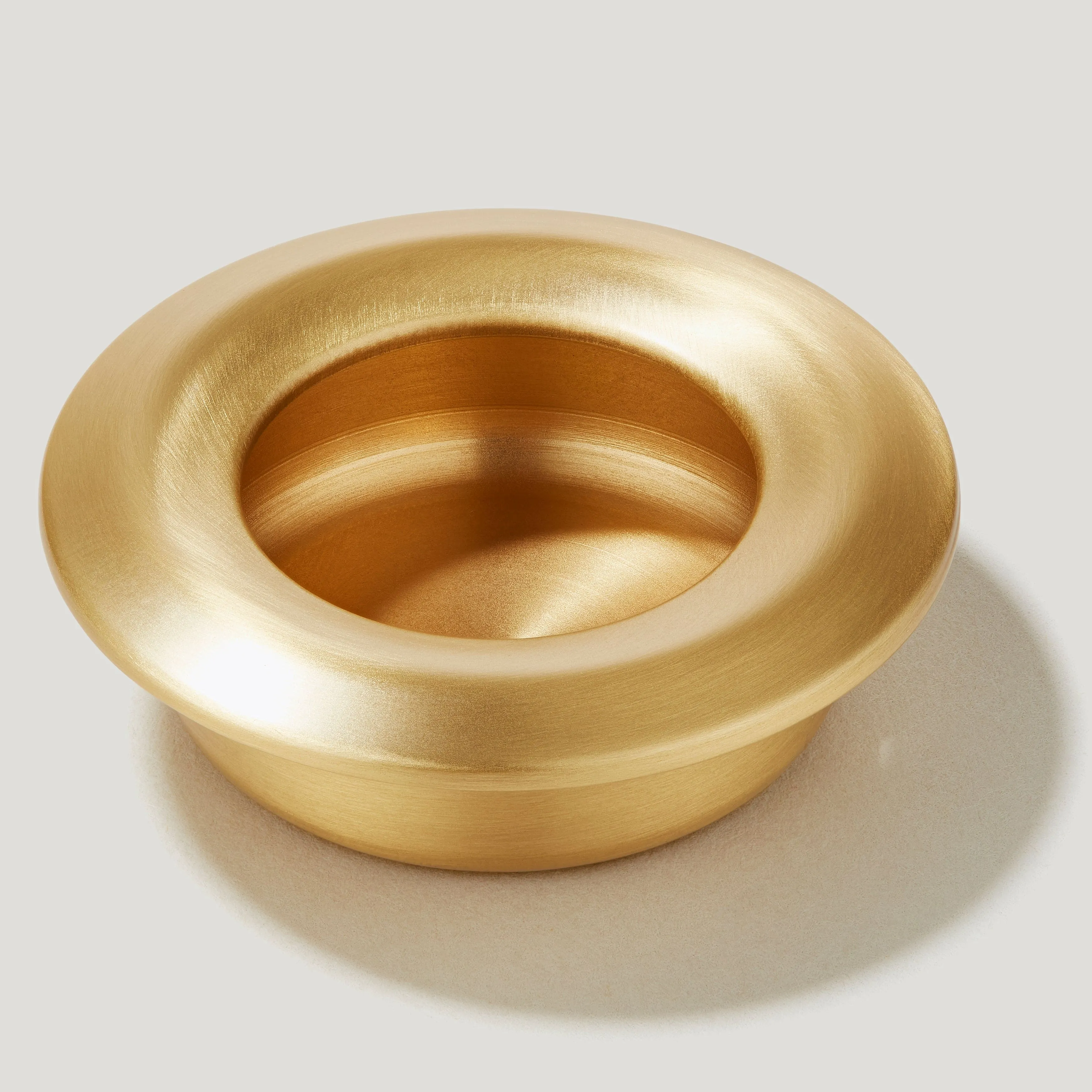 OLMO Round Recessed Pull Handle - Brass